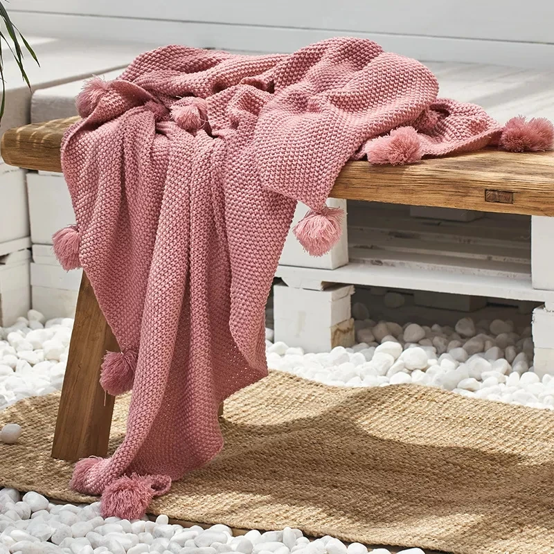 Wholesale Acrylic Solid Knitted Blanket High Quality Custom Super Soft Bed Blanket With Pom Pom