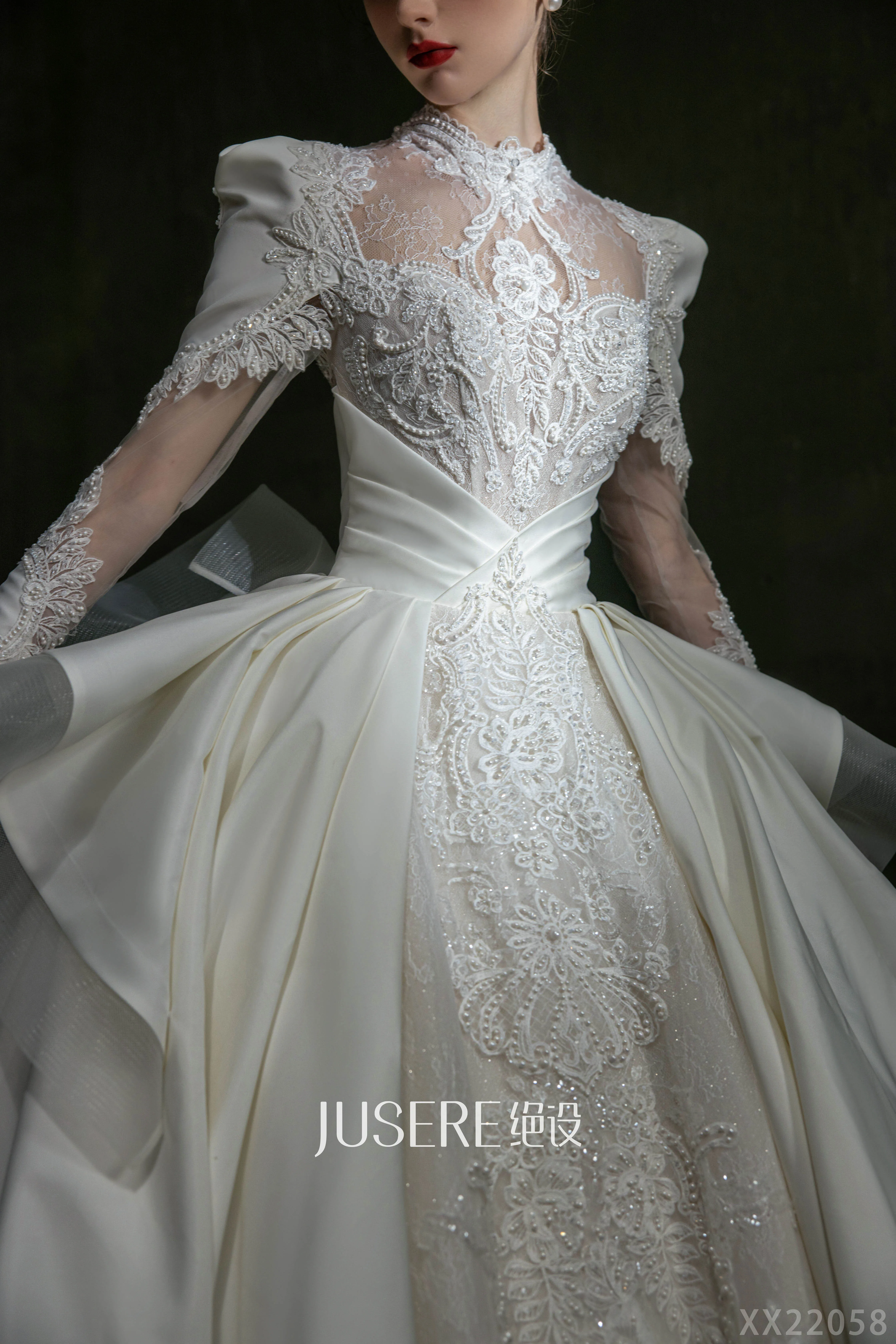 Vintage high collar long sleeves embroidery lace pearls beads satin ball gown wedding dress royal train