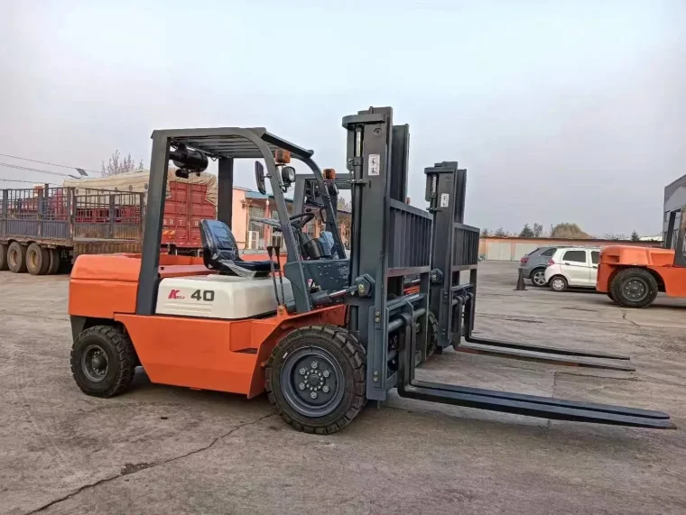 Factory price HELI brand 4ton Diesel Forklift CPC40-QC9K2 in stock