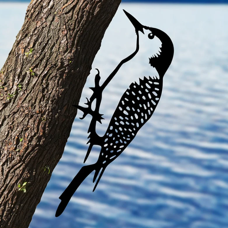 
Metal Retro Courtyard Art Decoration Pastoral Furnishing Garden Woodpecker Silhouette Tree Stakes 