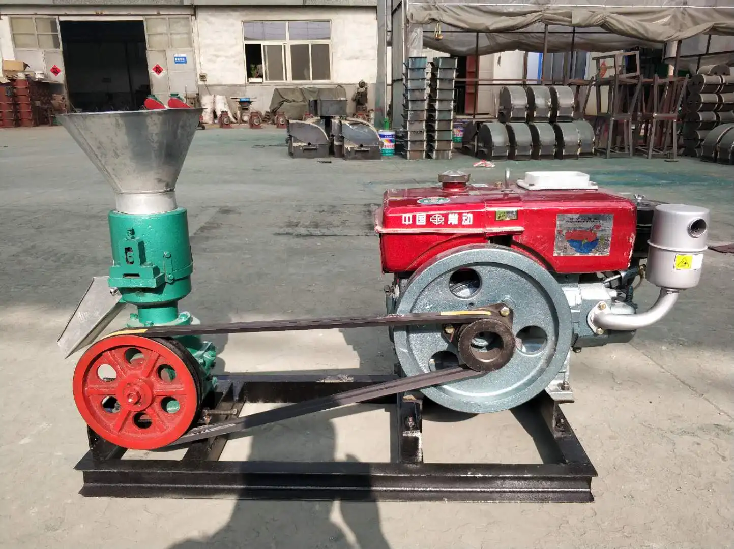 animal feed pellet machine cow feed machinery flat die pellet machine for pig and chicken