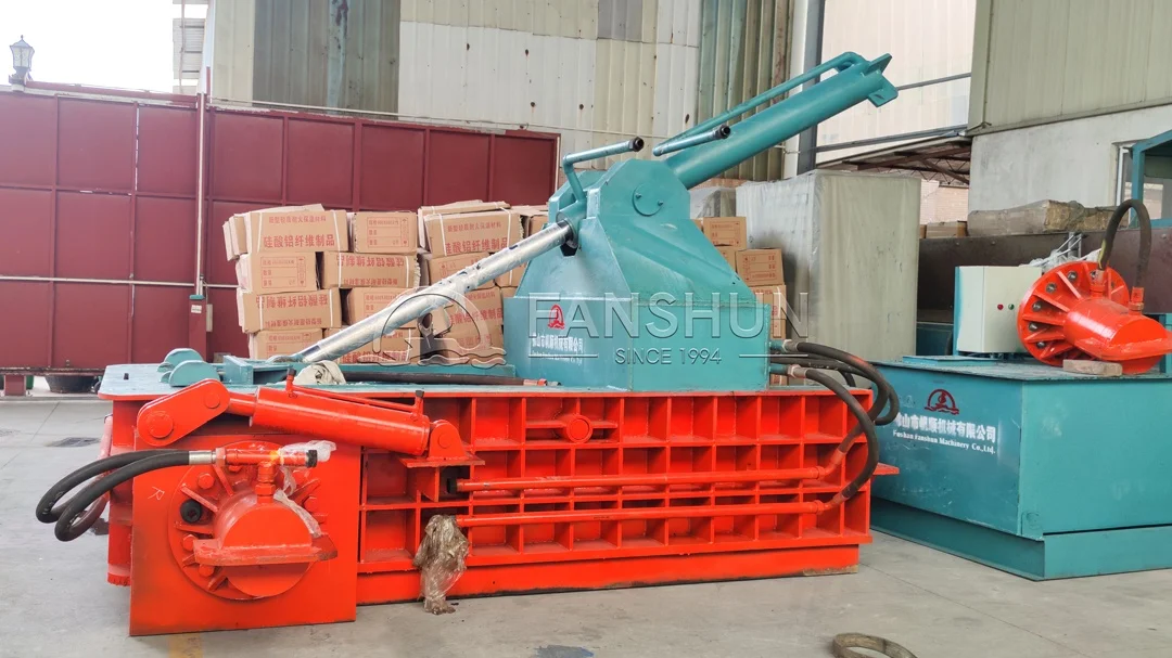 Metal scrap packer briquetting machine