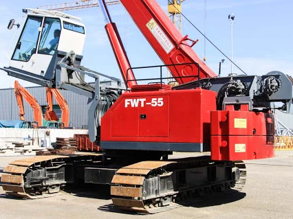 55 Ton Crawler Crane FWT55 China with Optional Extendable Fly Jib for Sale