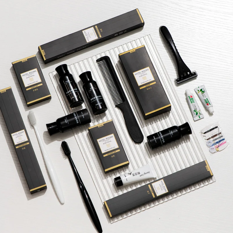 Guangzhou Customized Dry Shampoo Toothbrush Toiletries Set  Hotel Aminities Accessories for Hotel Guest Kit