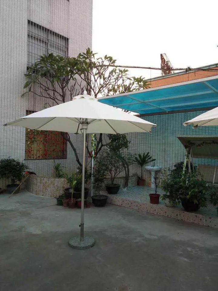 Wholesale 3m center pole aluminum umbrella for coffee shop garden swimming pool