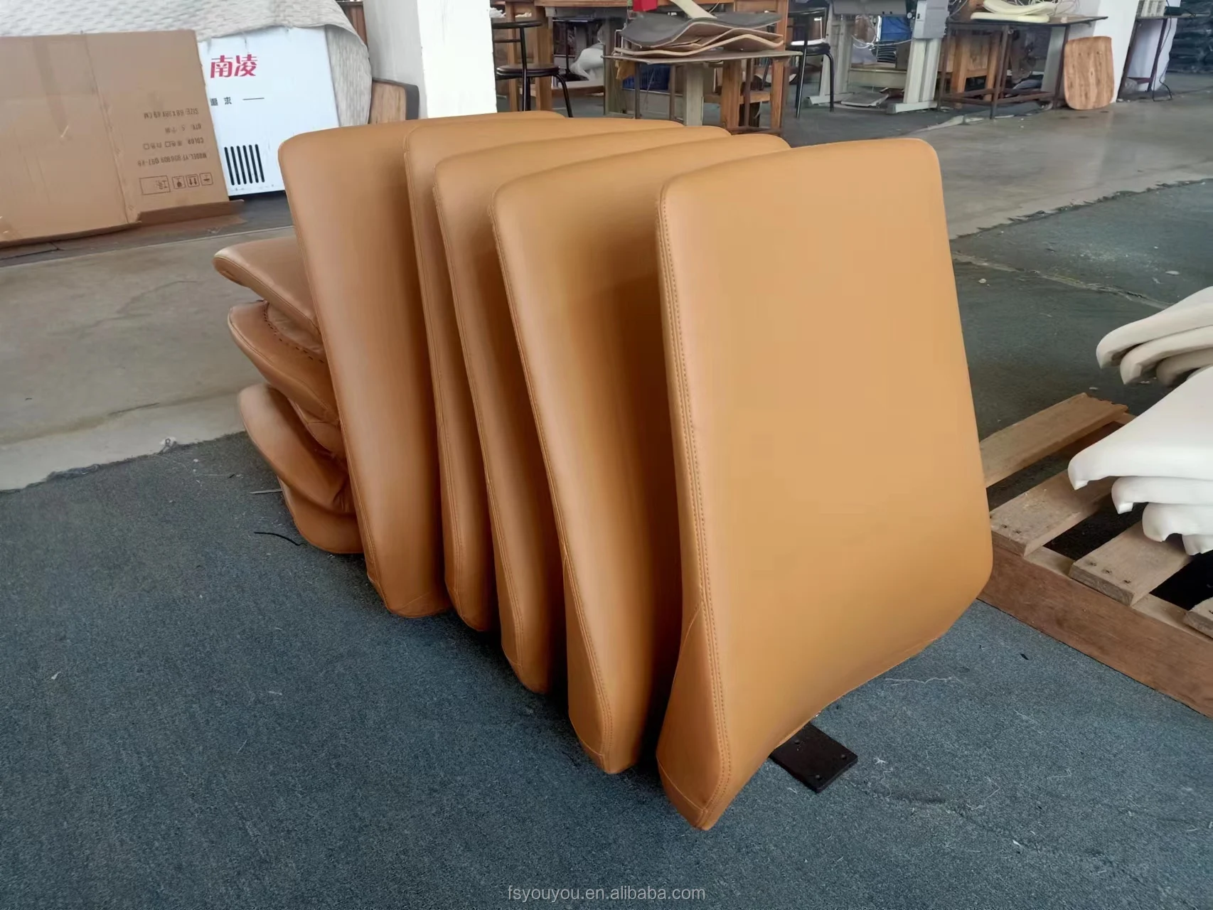 Luxury Middle Back Meeting Chairs Executive Room Visitor Chairs Pu Leather Office Conference Chairs