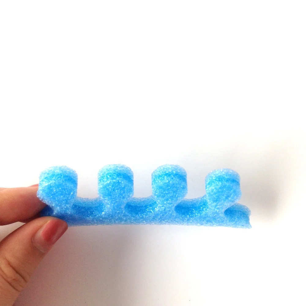good quality toe separator new design 3holes foam toe separators for spa salon  nail beauty