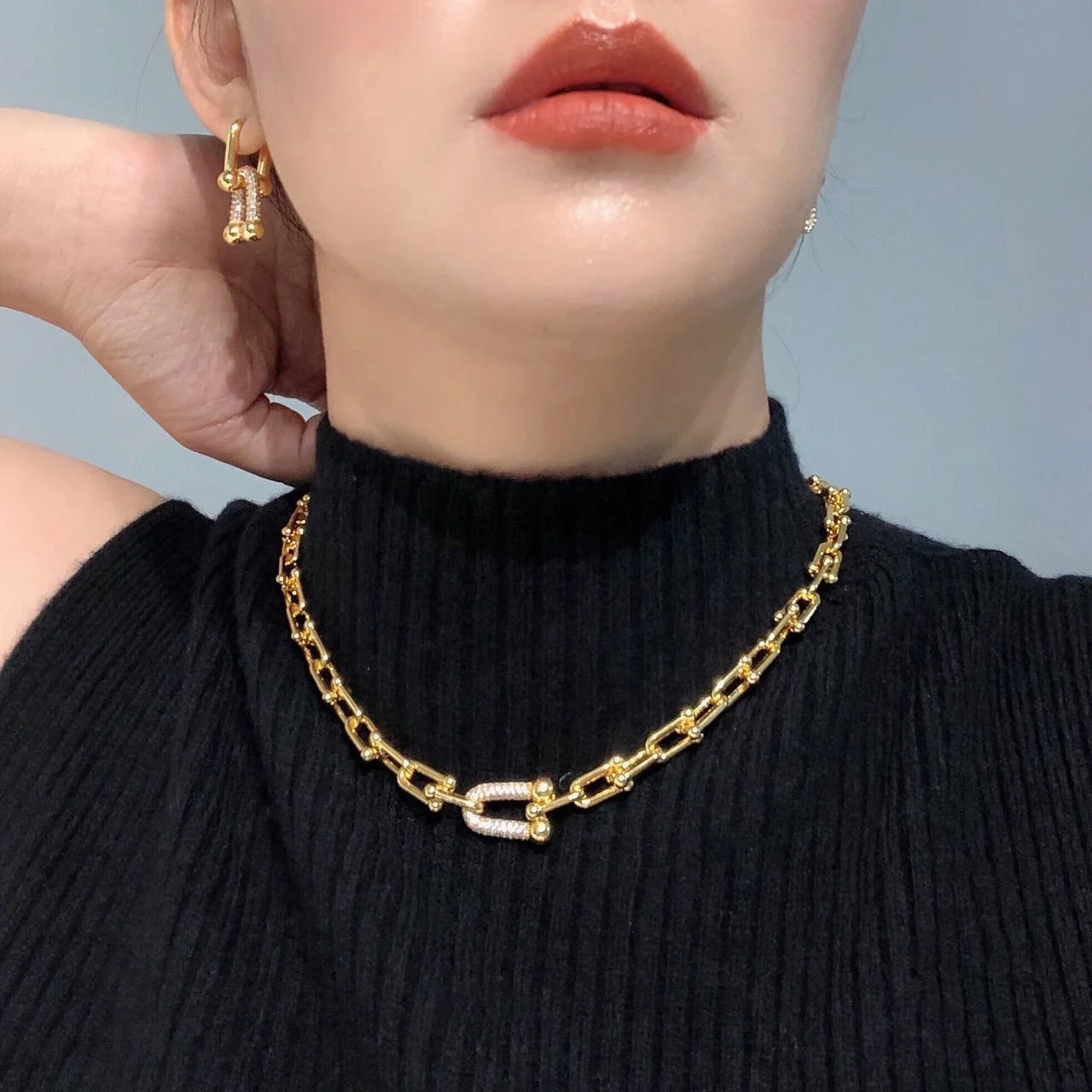 U Shaped Horseshoe Buckle Geometric Diamond Women CZ Stone Hoop 18k Gold Plated Zircon Earrings