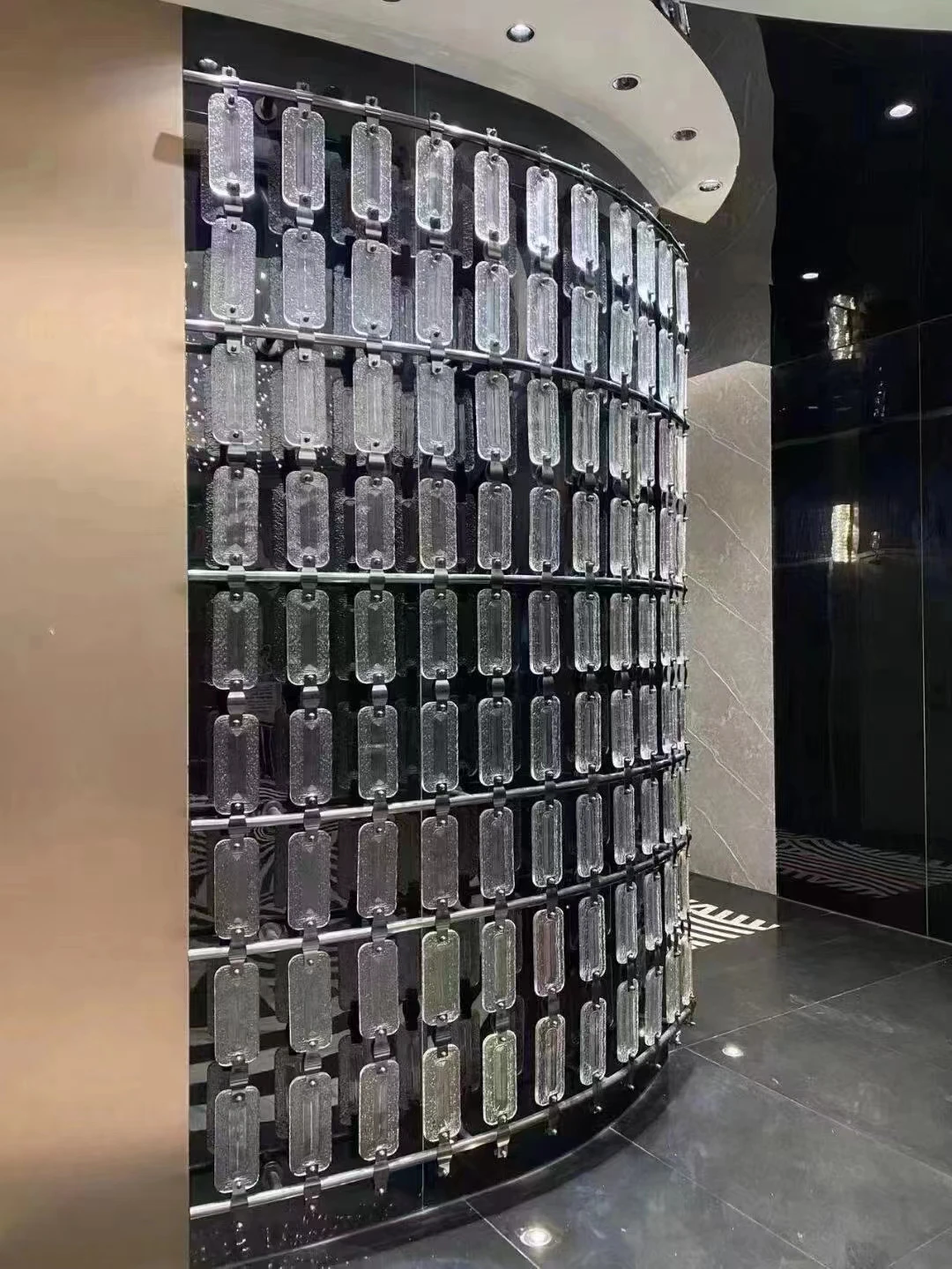 all sorts of different shapes  patterns sizes and colors glass brick for Chinese manufacturer