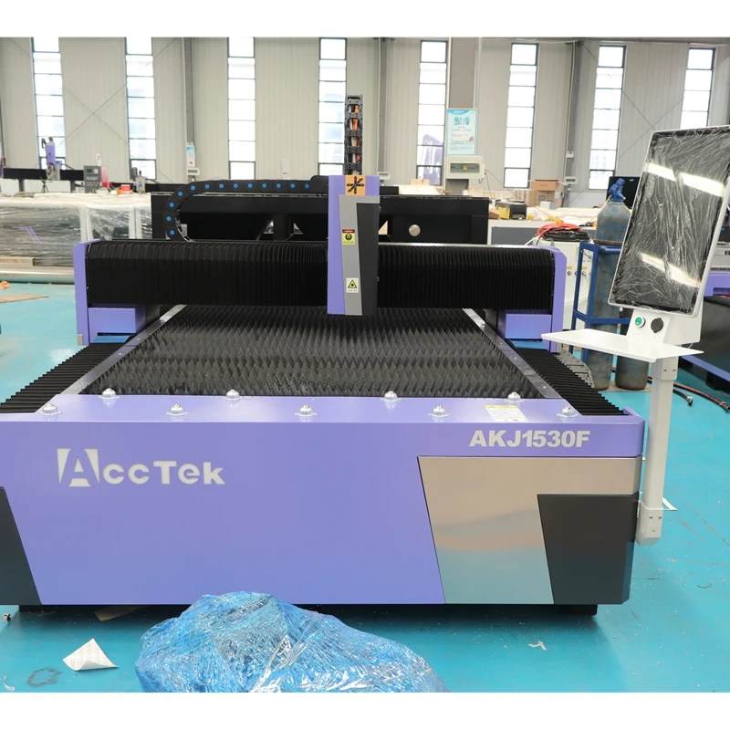 Fast 3*1.5 Laser Cutter Metal Cutting Fiber Laser Machine 3000w