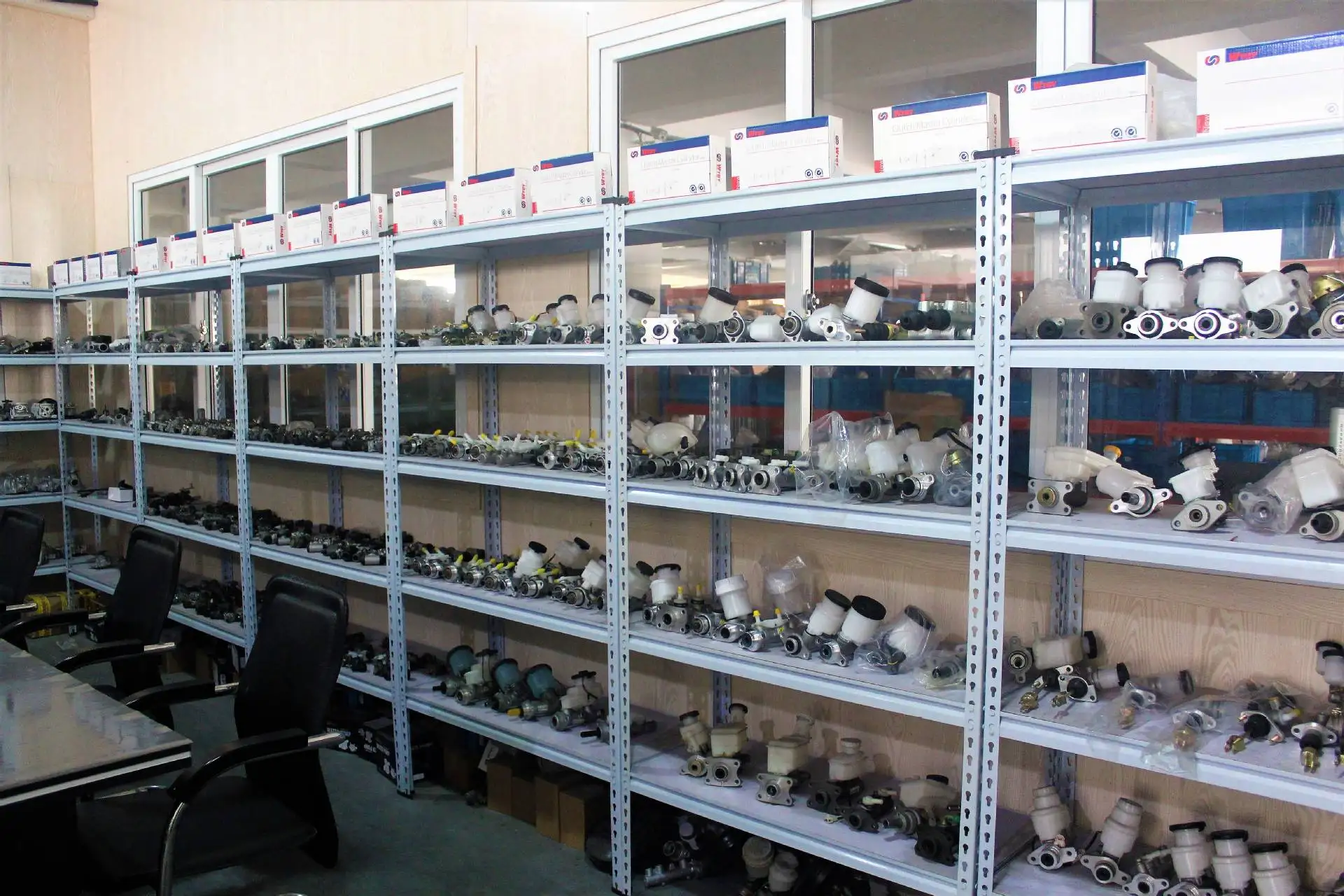 KOWA Wholesale Clutch Master Cylinder 30610-VW007 30610- VW00A For NISSAN Caravan (E25)