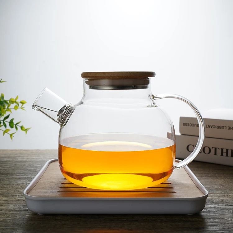 Hand blown Heat Resistant Iced Tea carafe glass Thickened Borosilicate Cold Hot Glass Water Jug Glass Pitcher With Lid