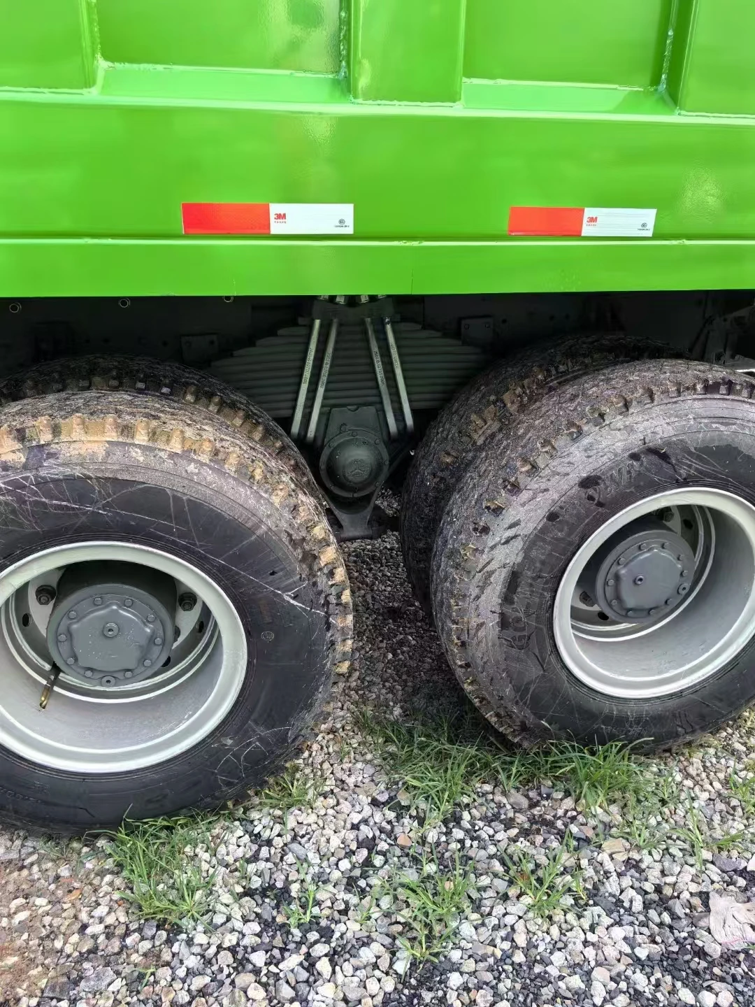 Сверхмощный грузовик HOWOChinaHot продажа подержаного грузовика Howo 6x4 10 колес небольшой дешевый и долговечный экономичный