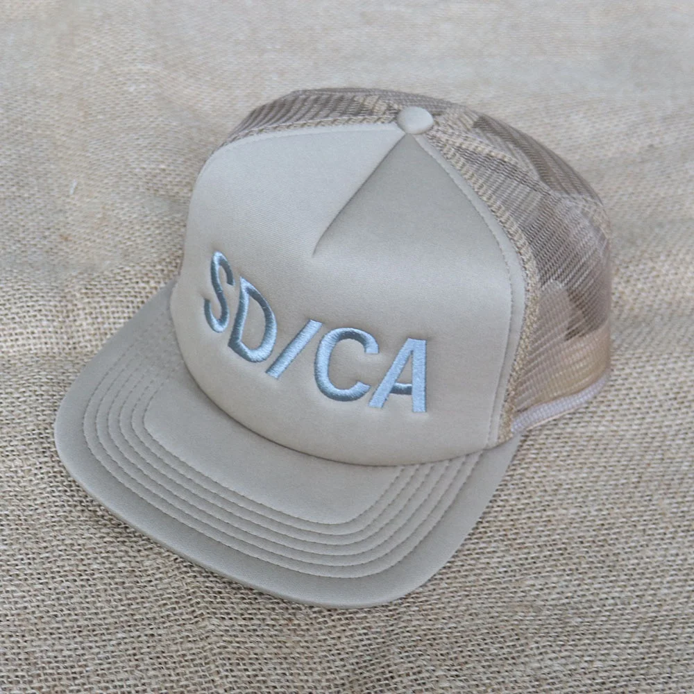 Custom High Quality 5 Panel Structured foam flat brim Trucker Caps Hat With embroidery Logo for women