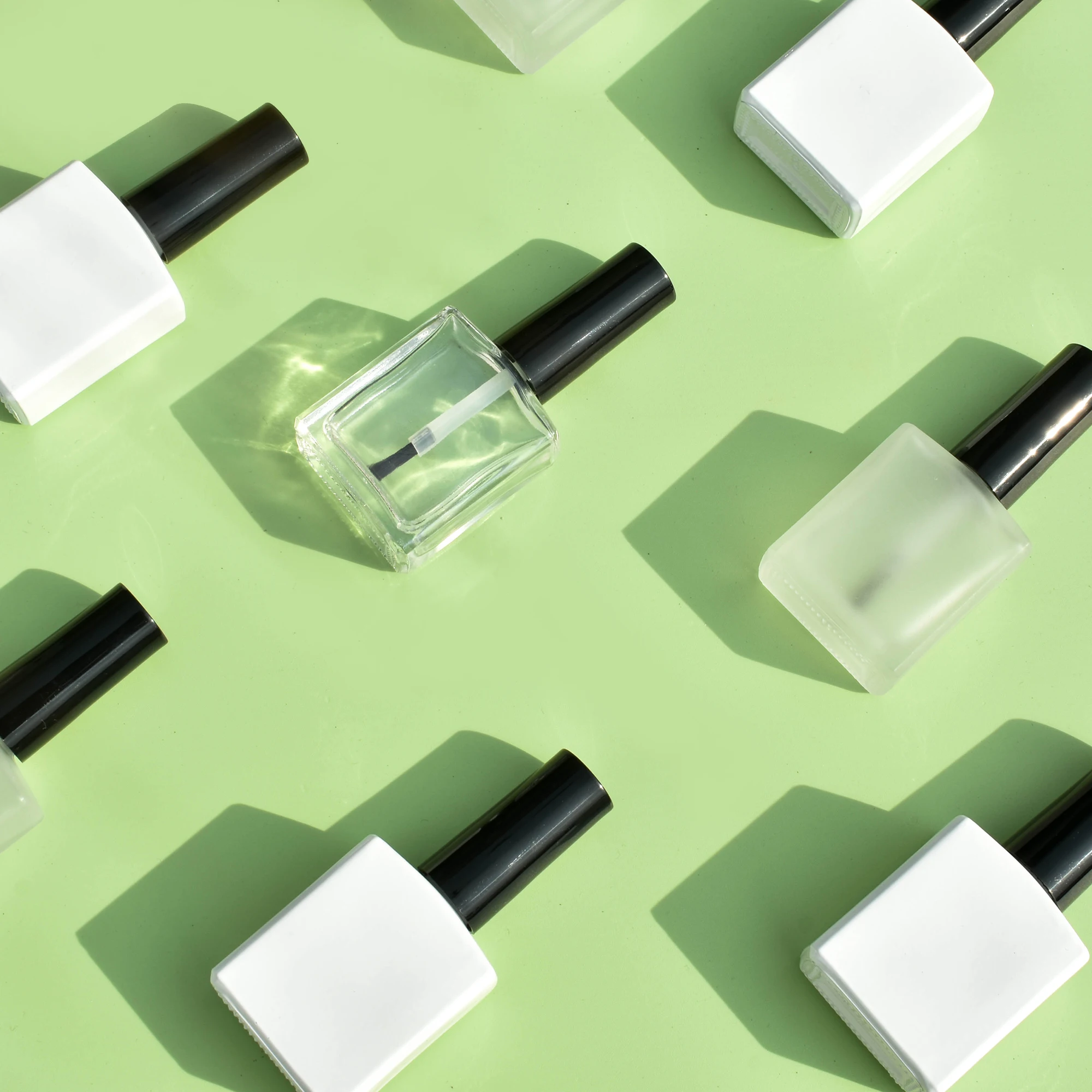 Empty matte Frosting Wholesale 15ml Clear Empty Cosmetic Nail Polish Glass bottle with Brush Cap Glass Nail Gel Bottle Container