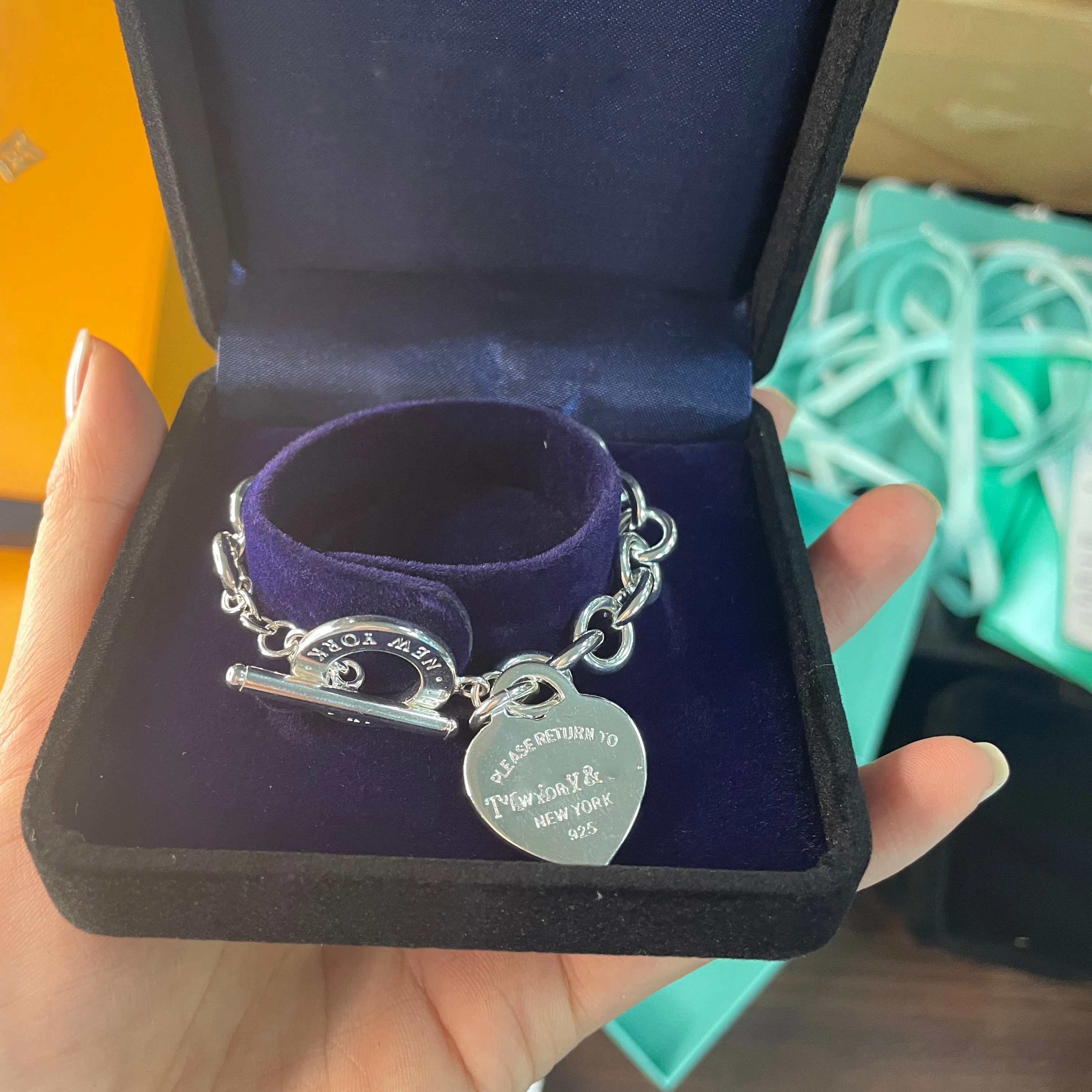 Designer Famous Brand Accessories for woman