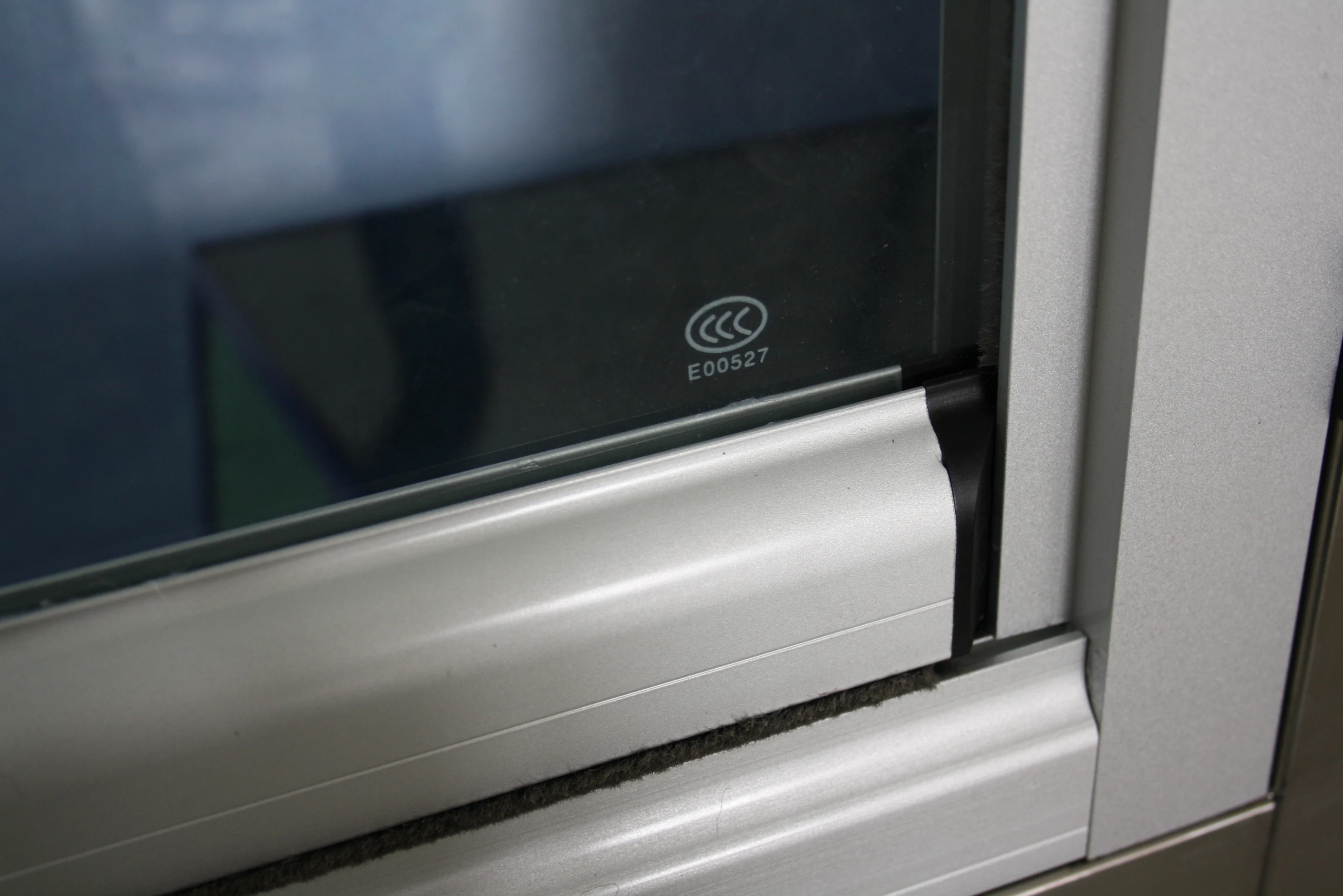 panoramic frameless sliding folding accordion stacking glass window as aluminum balcony window with super clear transparent view