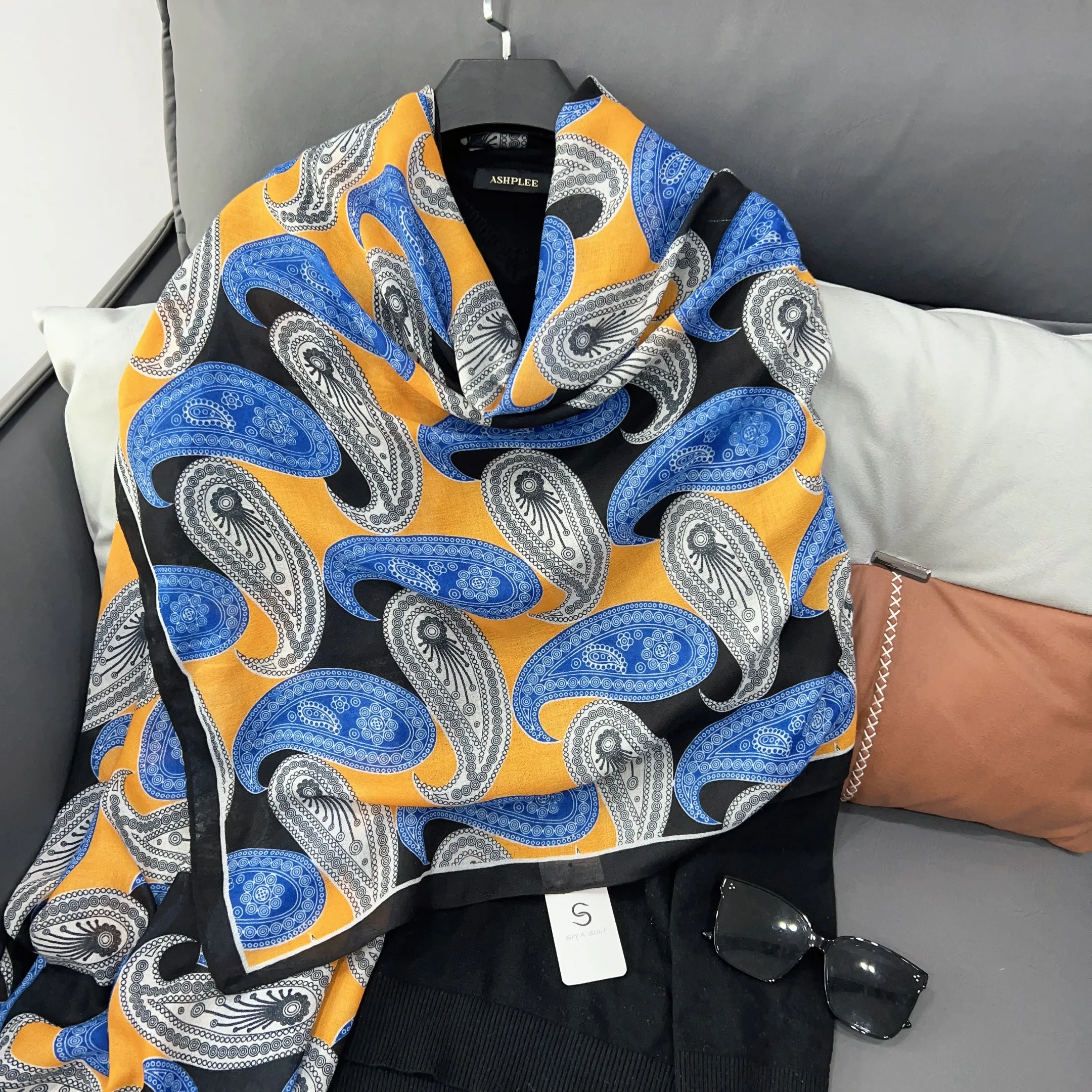 Wholesale Women Cotton Scarf  Pashmina Printed Shawl Scarfs for Women Stylish hijab scarf for women