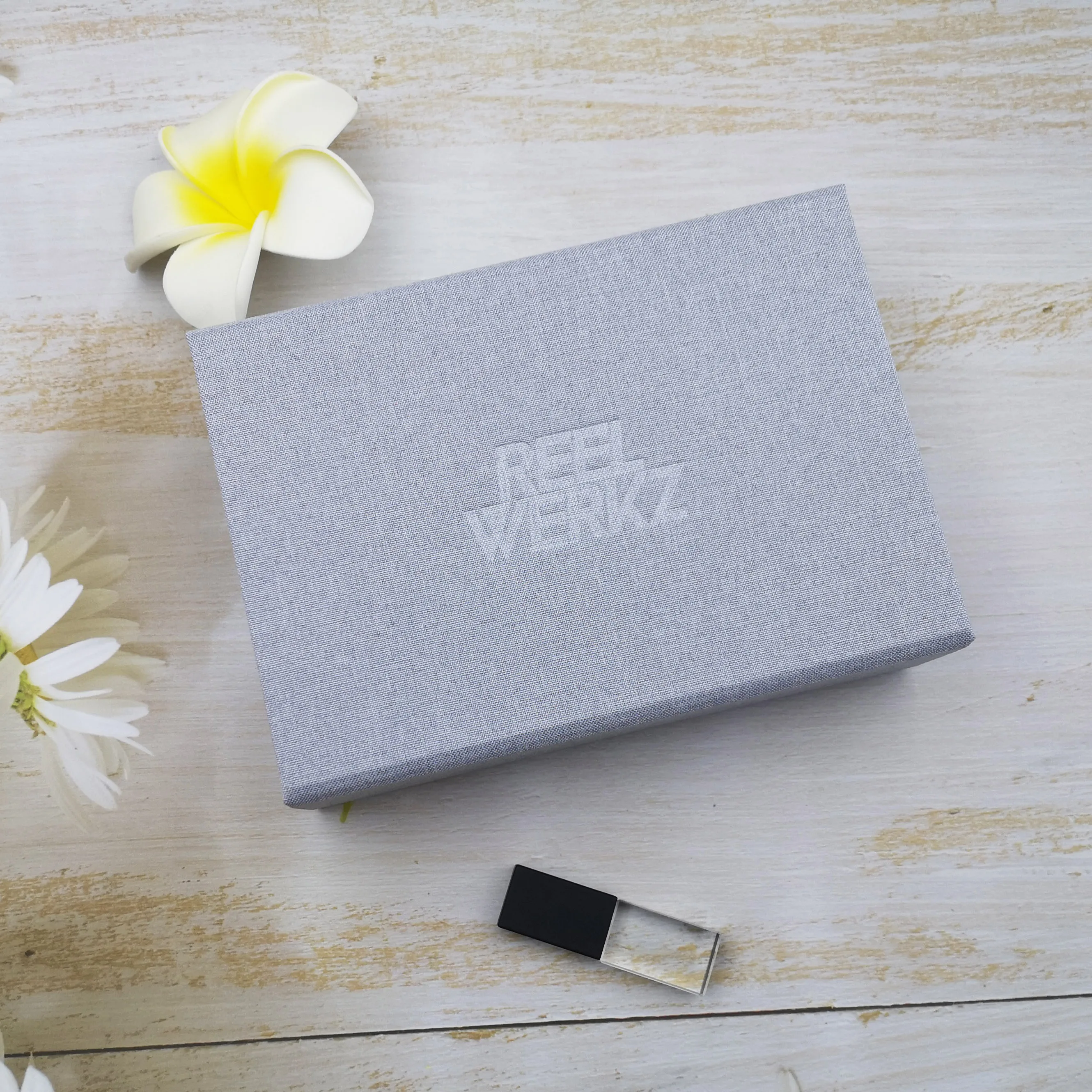 NEW Design Cream Beige Gray Linen Boxes Photographer Gift 4*6 5x7 inch Photo Prints USB Linen Box For Glass USB flash Drive