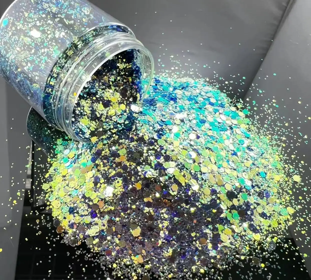 Wholesale Hot Style High Flash Chameleon Mixed Size Glitter Powder Mirror Glitter For Nail Party DIY Christmas Decoration