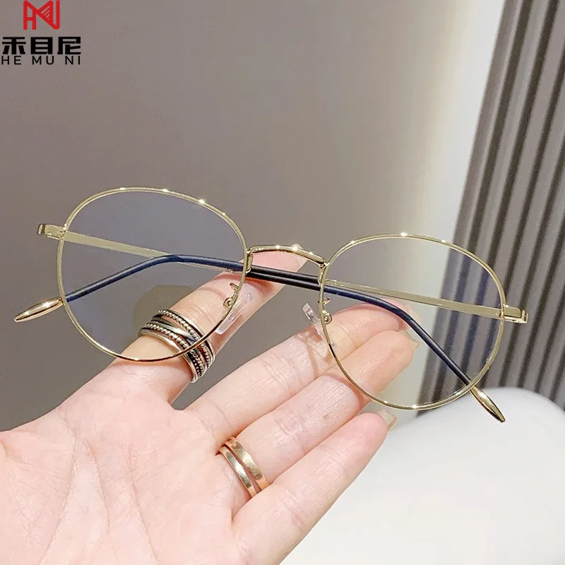 8302 2023 New fashion trendy female eyeglasses spectacle metal round anti blue light glasses frame