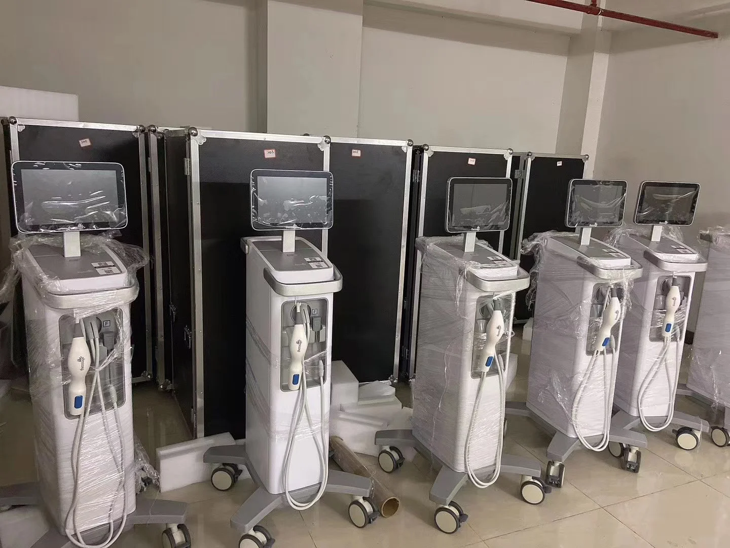 Non-Invasive Non-Needle Face Lifting Skin Tightening Beauty Equipment 5th FLX Ther RF Magic Fractional RF no needles Machine