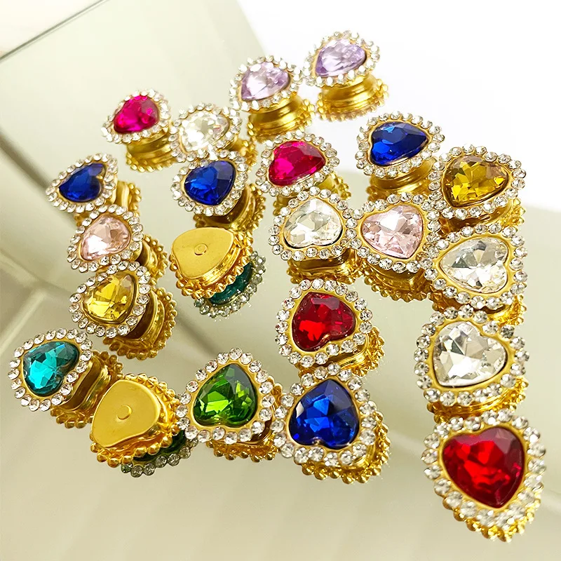 Shuaizhi Wholesale Love 10mm Heart Crystal Buckle Claw Setting Glass Rhinestones With Sew on Stone Clothing DIY Decorate