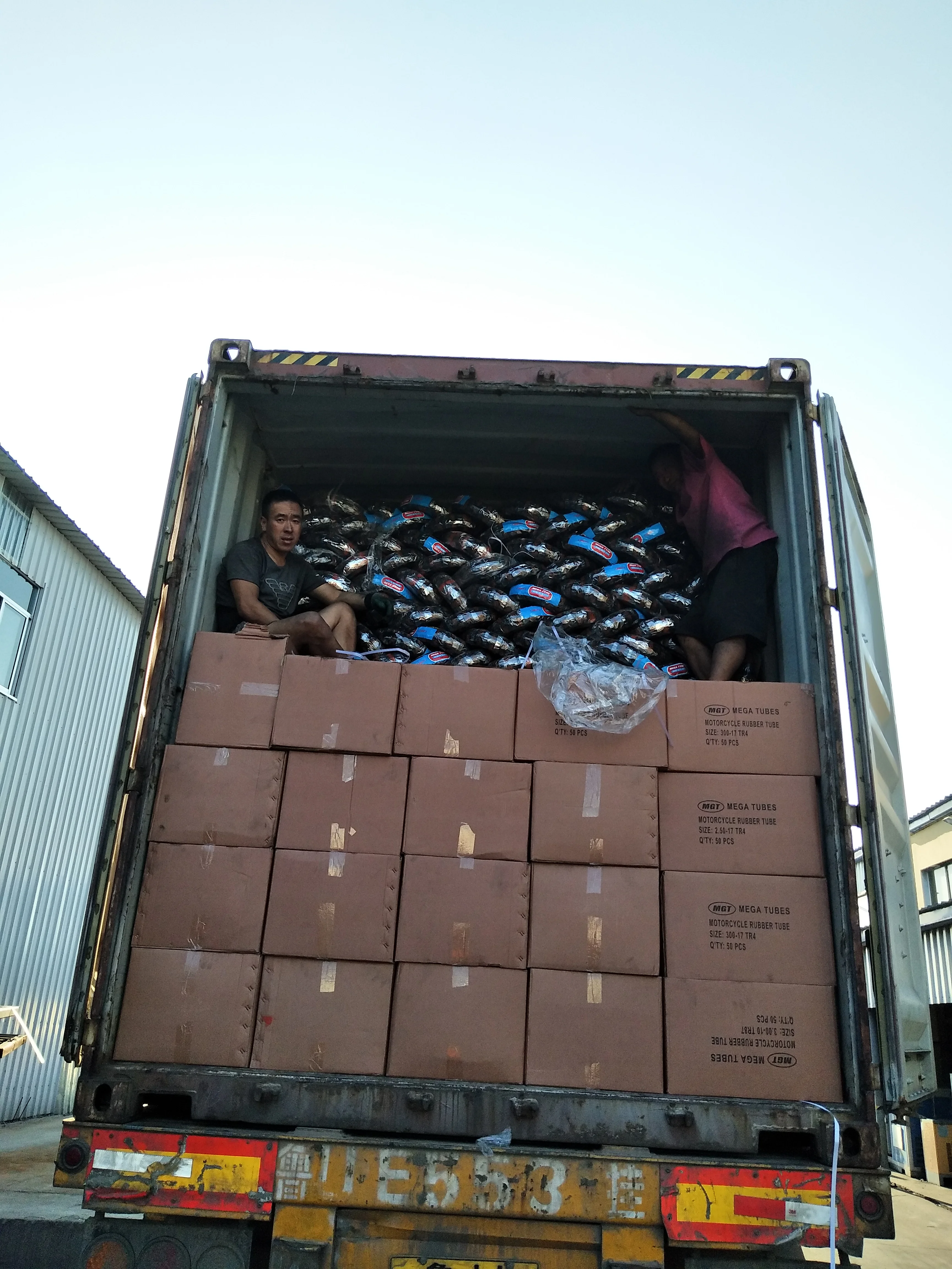 
factory price hot sale cheap motorcycle tyre 300 17 