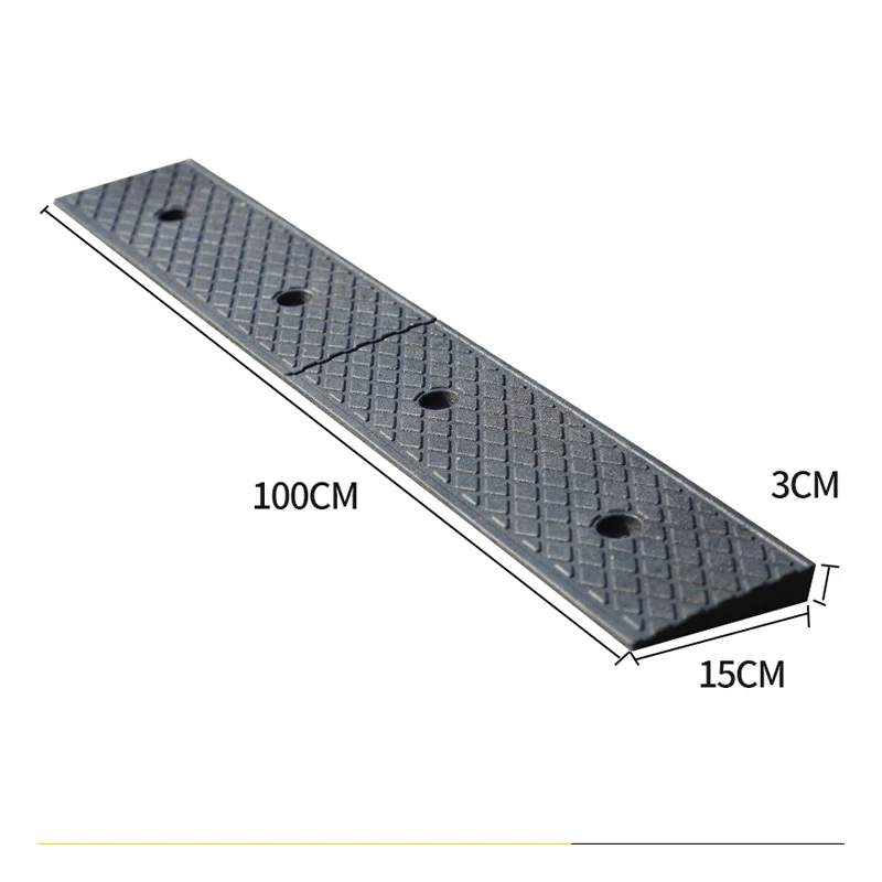 High Loading Capacity Road Car Park Kerb Rubber Threshold Kerb Ramp