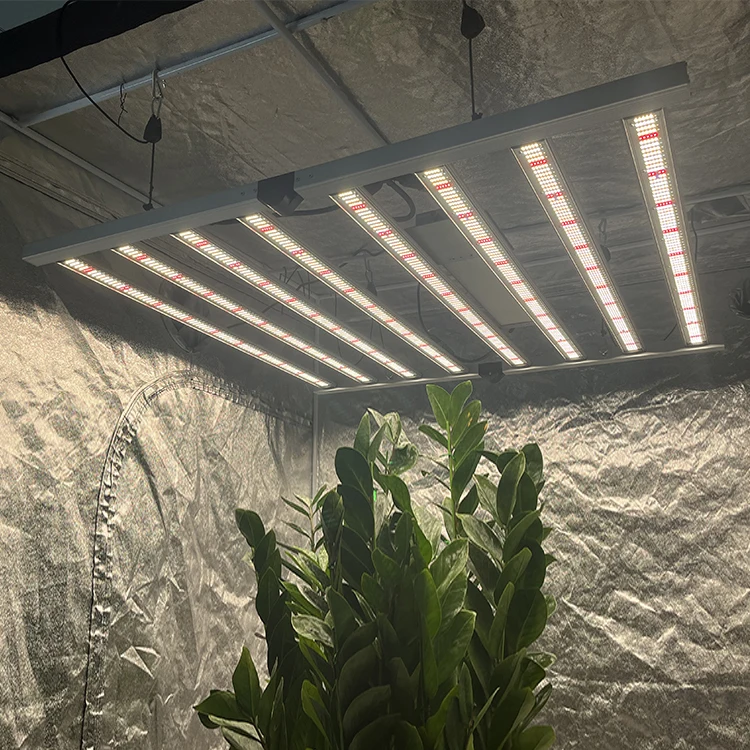 Samsung LM301H/LM281B 800W Full Spectrum LED Grow Lamp High PPFD for Plant and Bloom with 3000K Color Temperature IP65