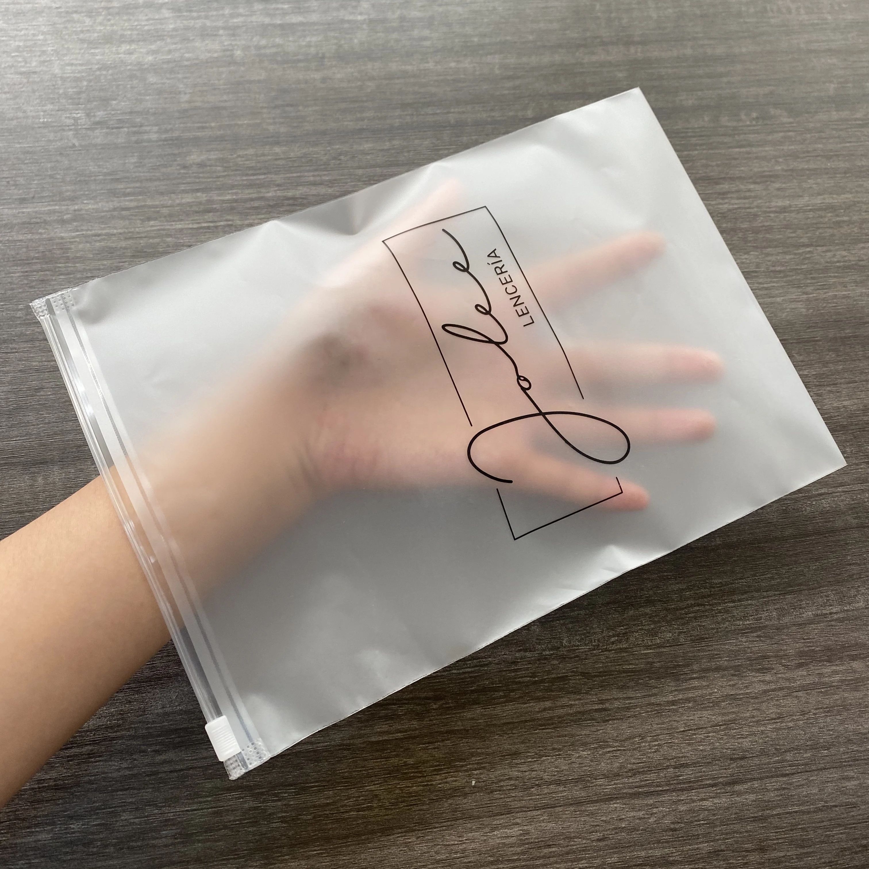 Wholesale promotional clear waterproof plastic cosmetic packaging handle zipper top pouch printed transparent pvc bag
