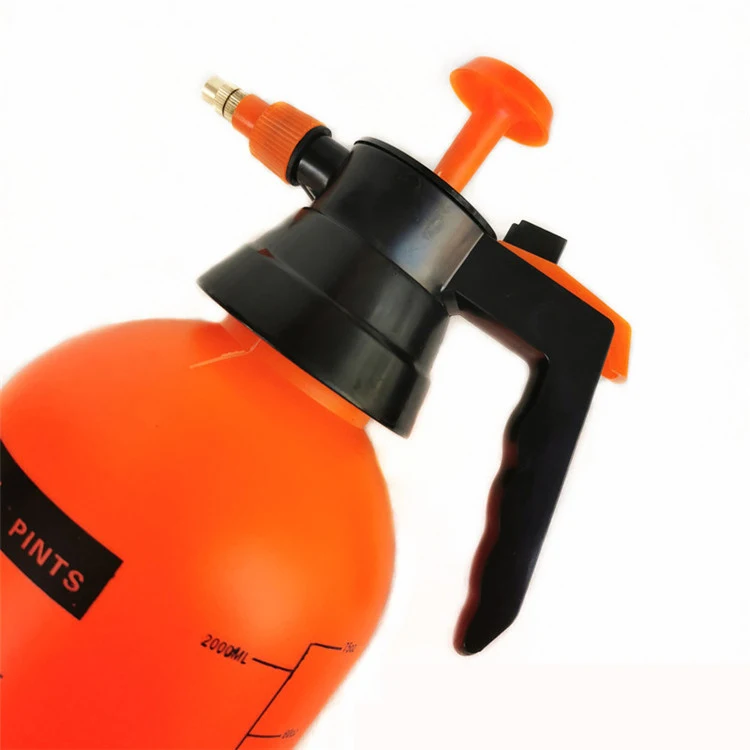 2L Manual Garden Sprayer High Pressure Hand Watering Pump Water Garden Sprayer