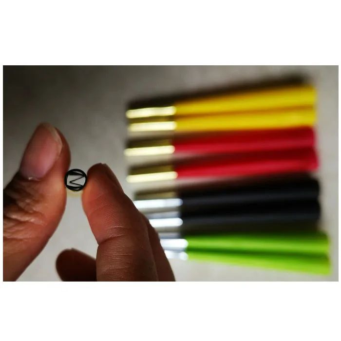 
king size black rolling paper cones with gold tip 