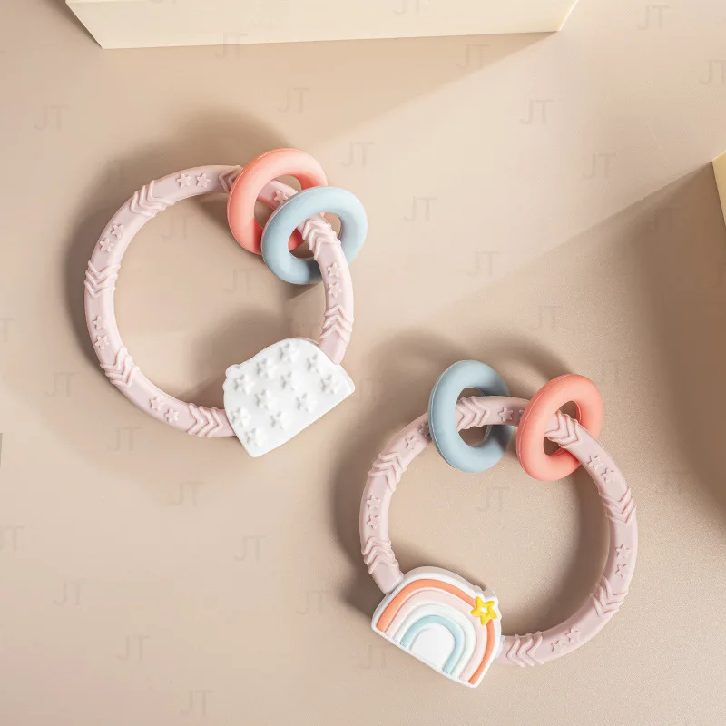 Hot Selling BPA Free Safe Soft Bracelet Ring Shape Chew Toys Silicone Rainbow Baby Teethers