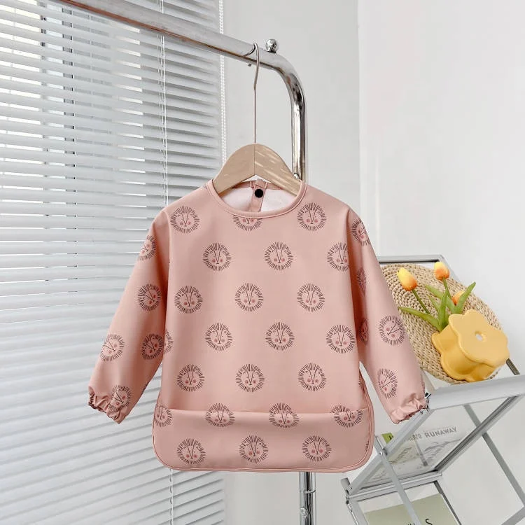 New PU waterproof food bib for childrenThe baby dining clothesLarge pocket recyclable fabric long sleeve reverse dressing