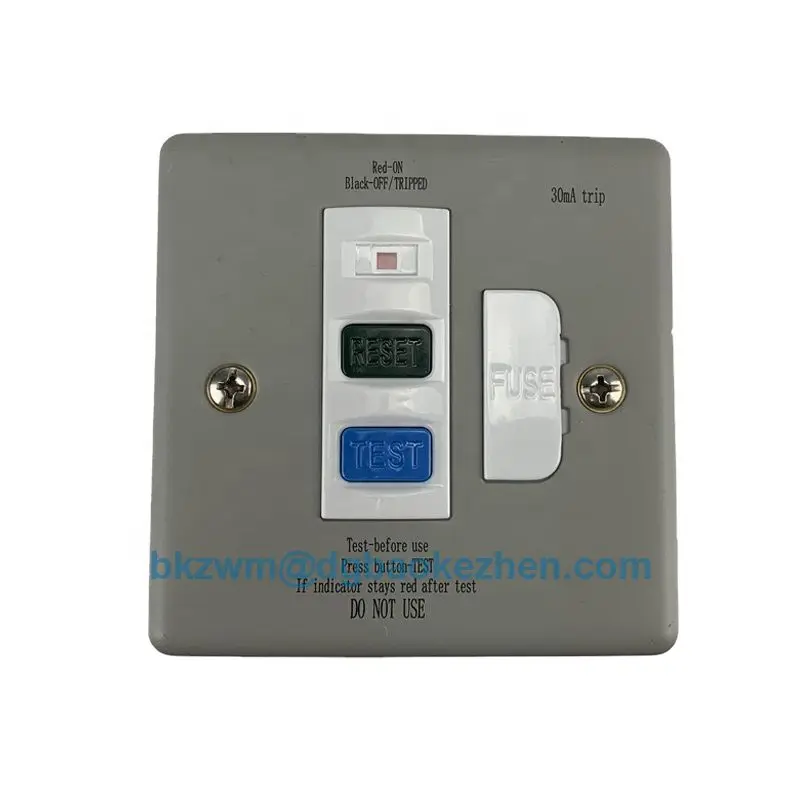 BKZ0130FMG   Fused spur unit Plastic Clad Switched
