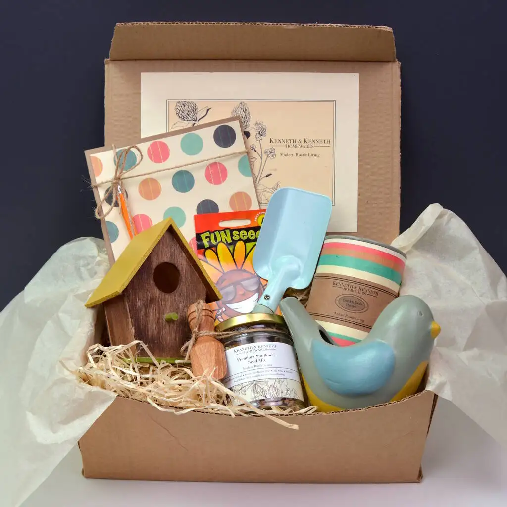 Indoor Coffee Coco Material Processing Plant Coffee Cup and Other Hand Tools Box Garden  Bird Christmas Gift for Kids