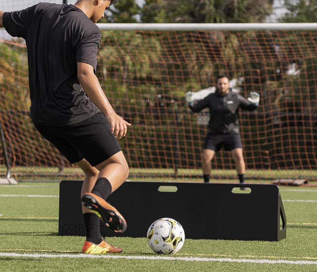 Cheap Custom Football Equipment Training Impact Resistant Plastic Football Rebounder Board