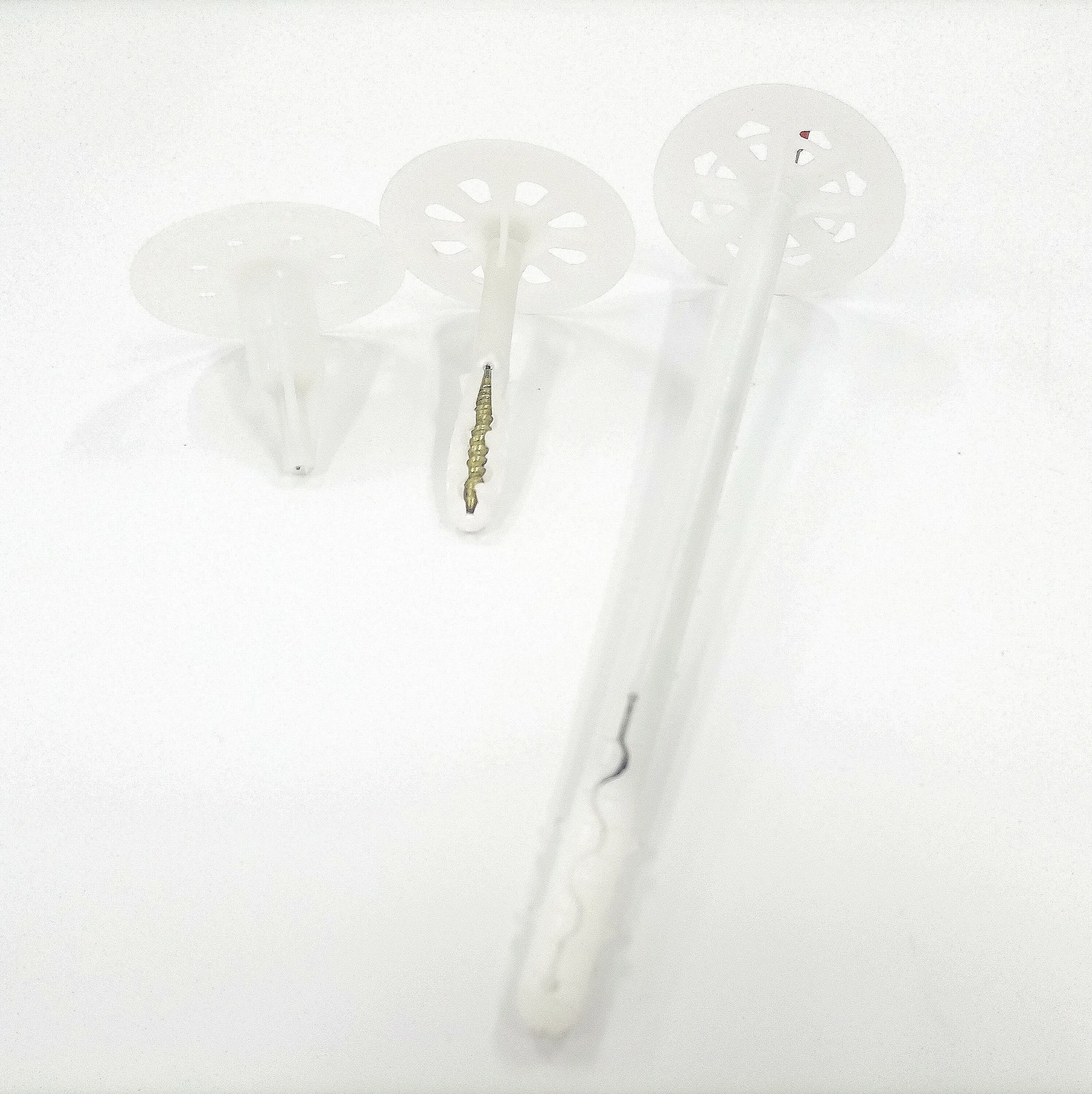 Steel Nail Insulator Plastic Anticorrosion Metal Insulation Nail For Wall