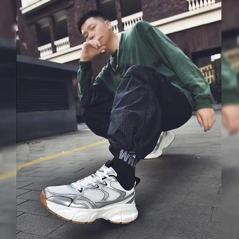 Wholesale OEM ODM Factory Personalized Branding Chunky Thick Sole Black Men Casual Running Shoes Design Custom Logo Men Shoes