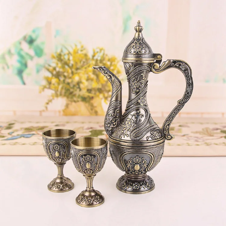 High Quality Metal Wine Set Bar Set Creative Gift Luxury Wedding Decoration Golden Home Party Wine Bottle Cups Tray