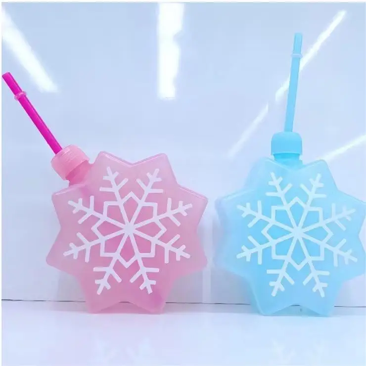 Custom Wholesale  450ml PET Plastic Bottles Christmas Snowflake Shape Party Yard Cups Juice Drinking Slush Yard Cups With Straw
