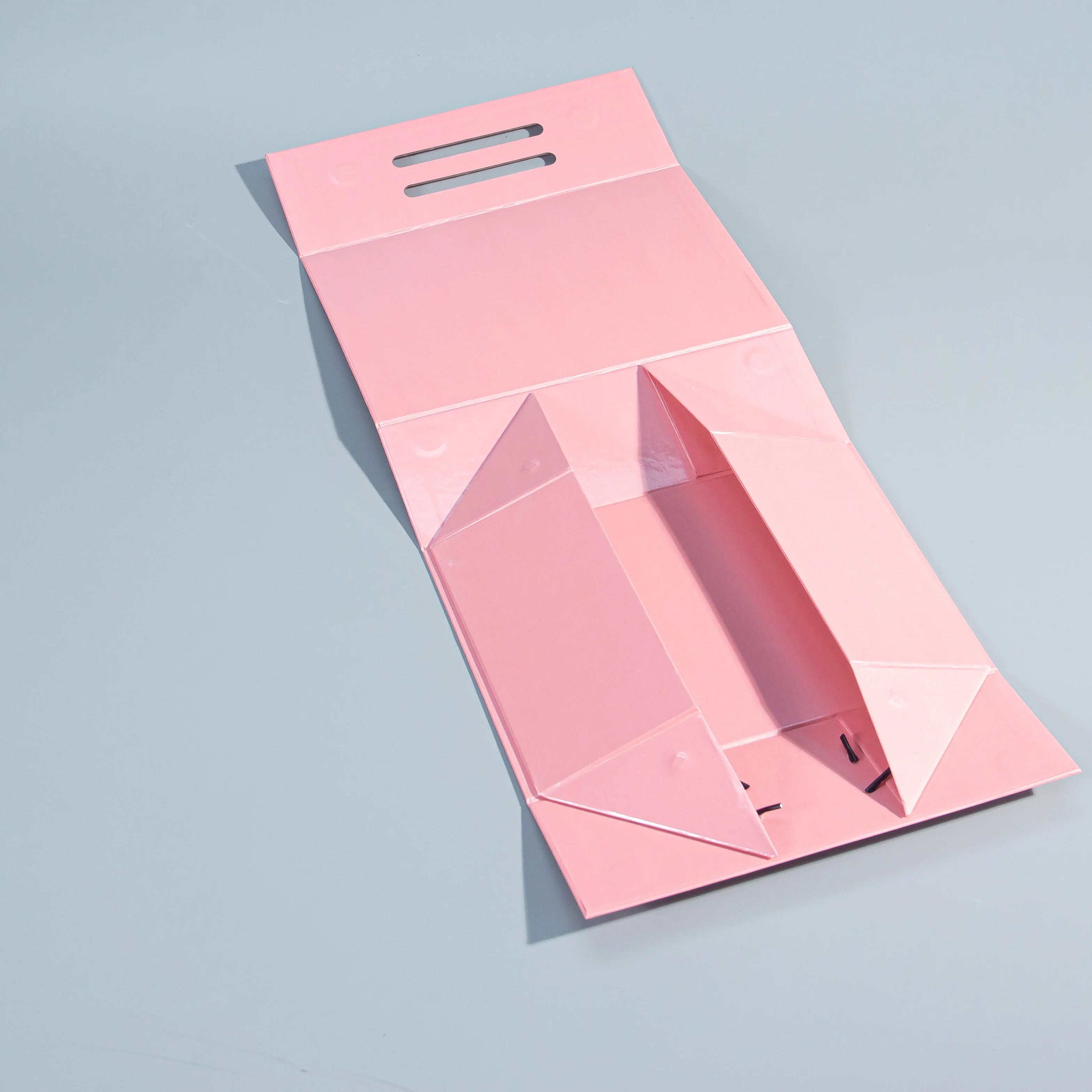 Flap Lid Packaging folding Cardboard Bespoke Custom Magnetic Closure Gift Box Customized Makeup Ribbon EVA