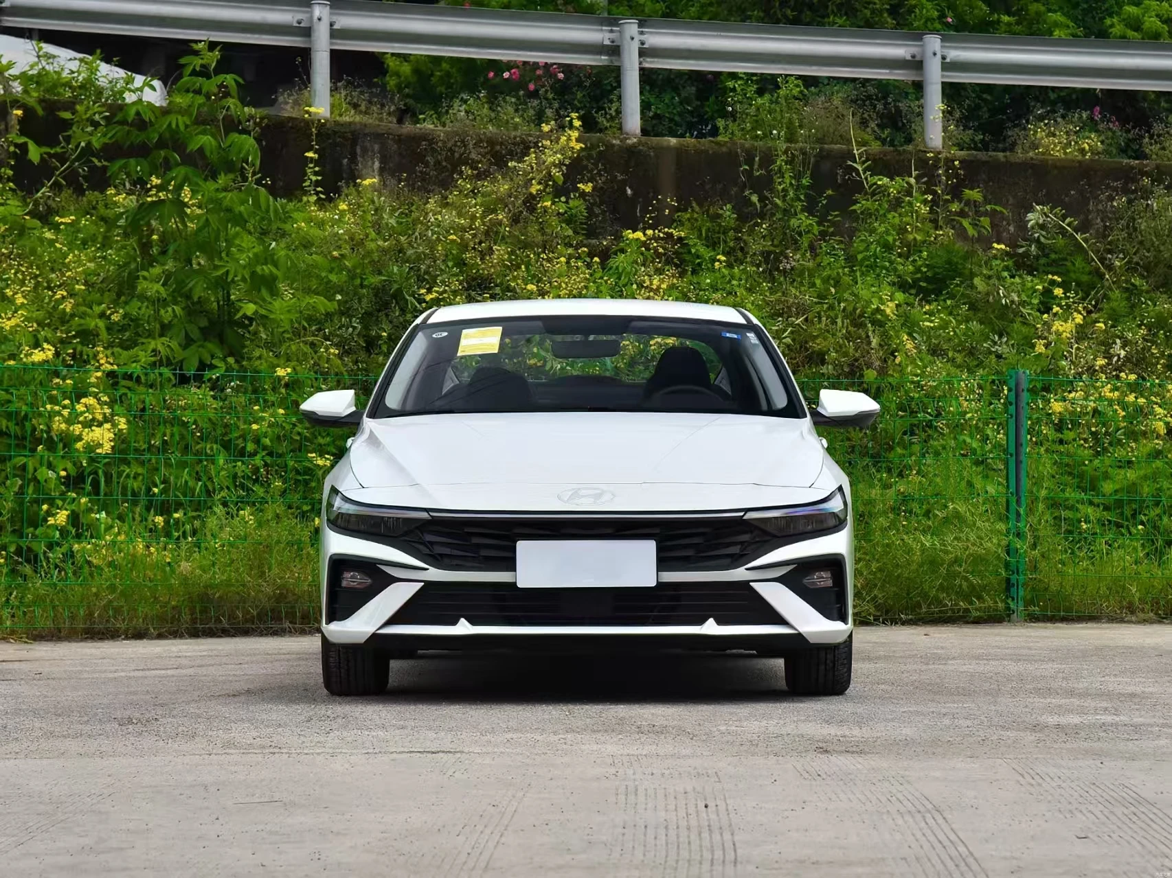 2023 Hyund-ai Elantra 1.5L CVT Premium Left Steering Monza Model Rear Camera Leather Seats Euro VI Emission Gas/Petrol Electric
