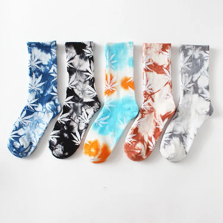 Professional design  Custom Colorful Jacquard leaf socks hip hop street sport wear hemp socks