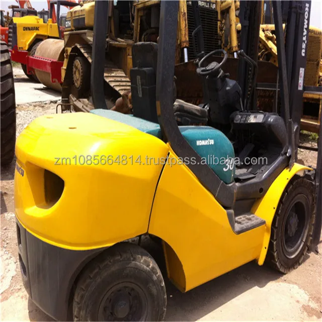 Вилочный погрузчик komatsu 3 тонны Япония б/у вилочный fd30 5 на продажу