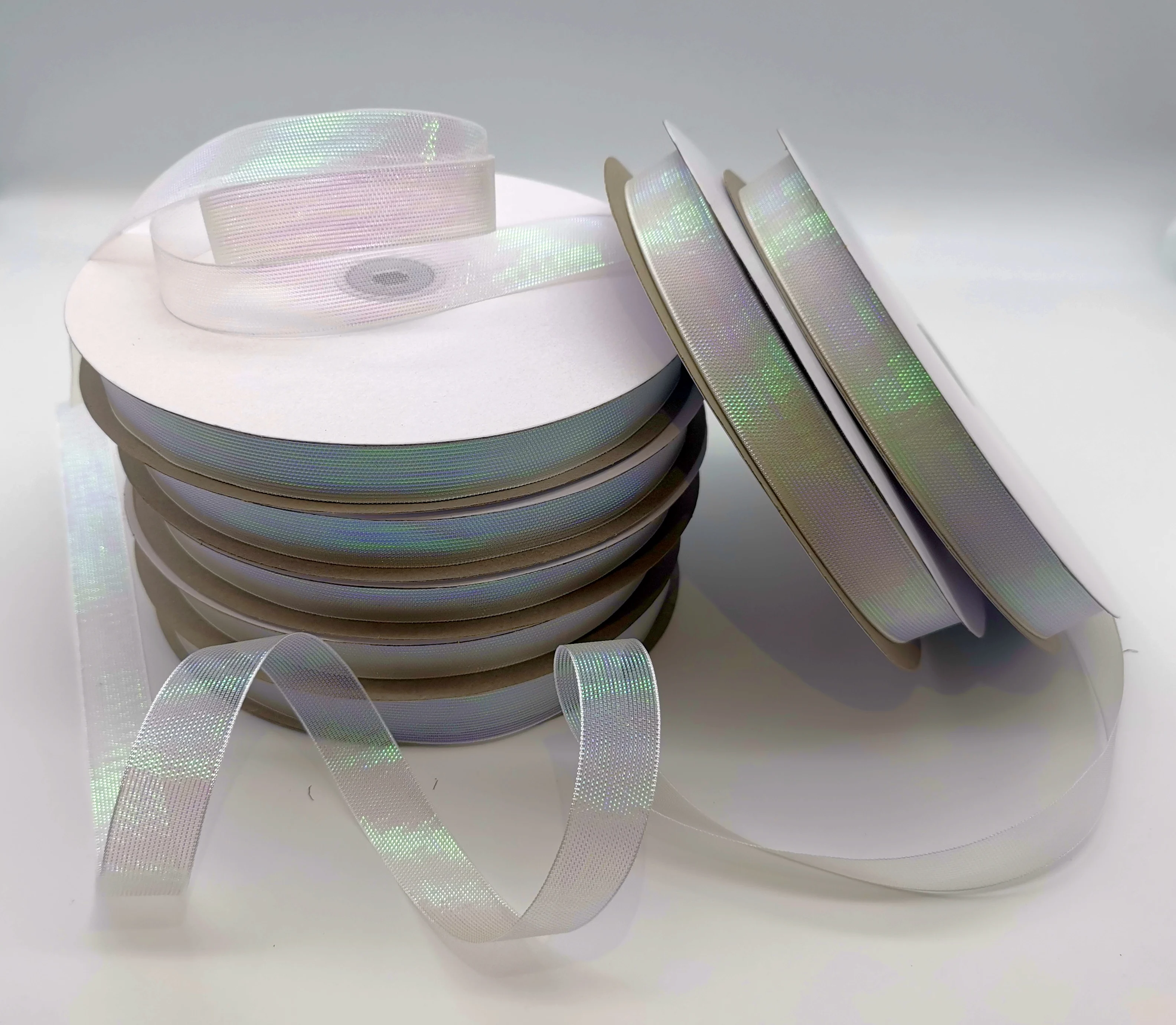 Large Stock Personalized 100% Polyester Wholesale Wrapping Gift Satin Ribbons Rolls 25Mm