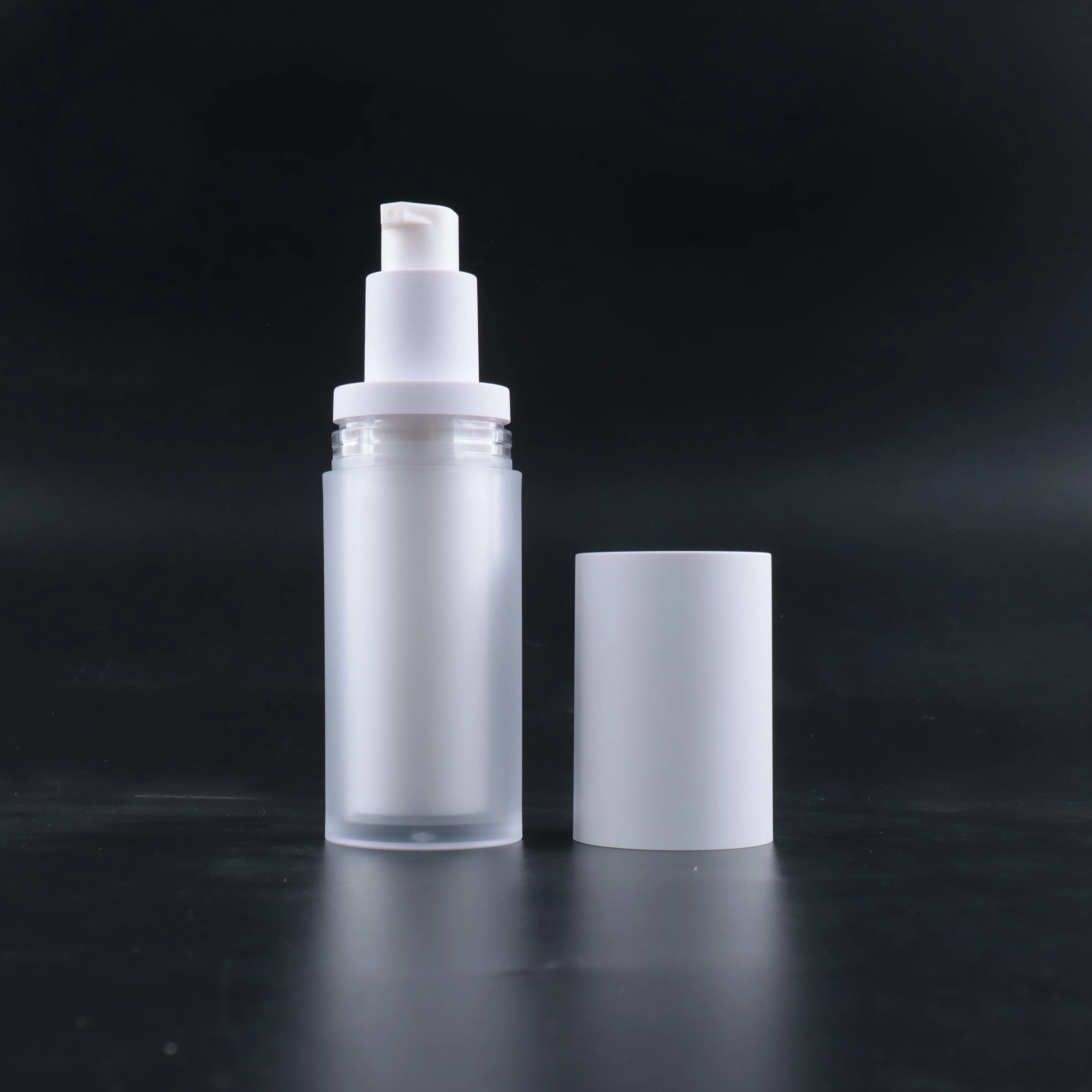 Plastic Empty Pump Press Matte Vaccum Bottle for Makeup Emulsion and Dispensing Packaging