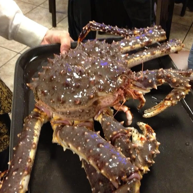 Wholesale Alaskan Suppliers Fresh Seafood Whole Roe Cutting Wholesale Frozen Red King Crab Meat For Sale