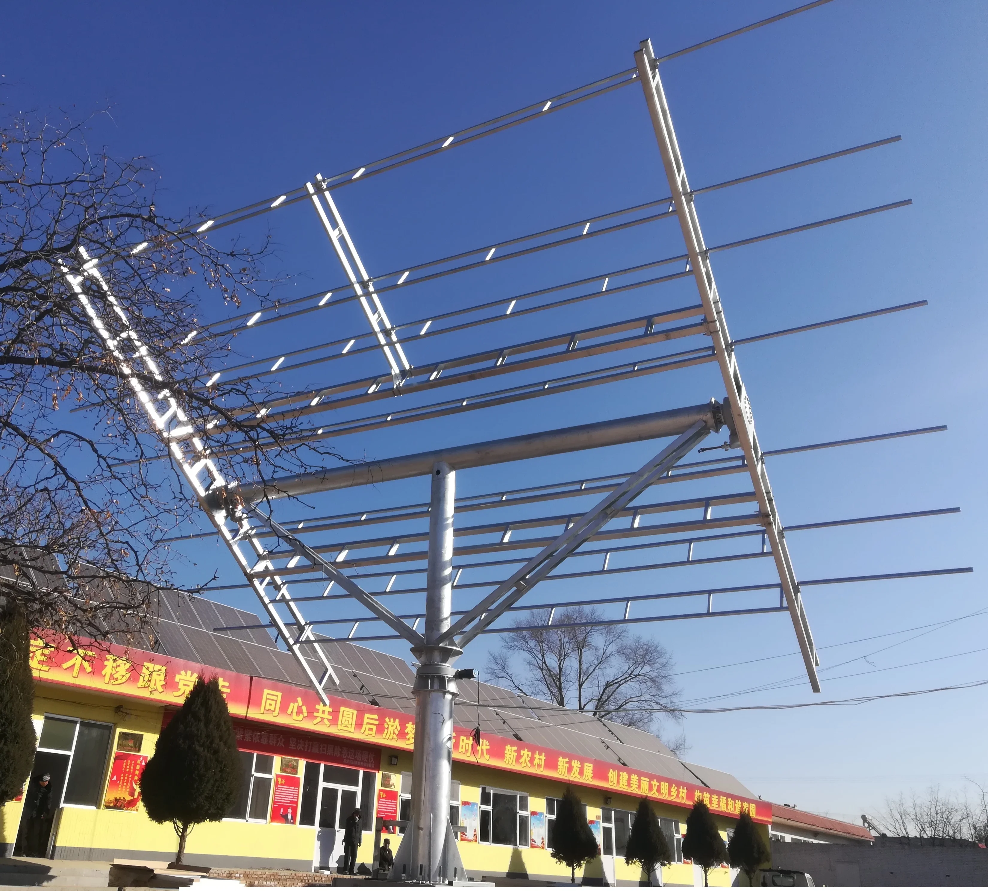 Hot selling 12KW photovoltaic dual axis tracking system efficient power generation made in China